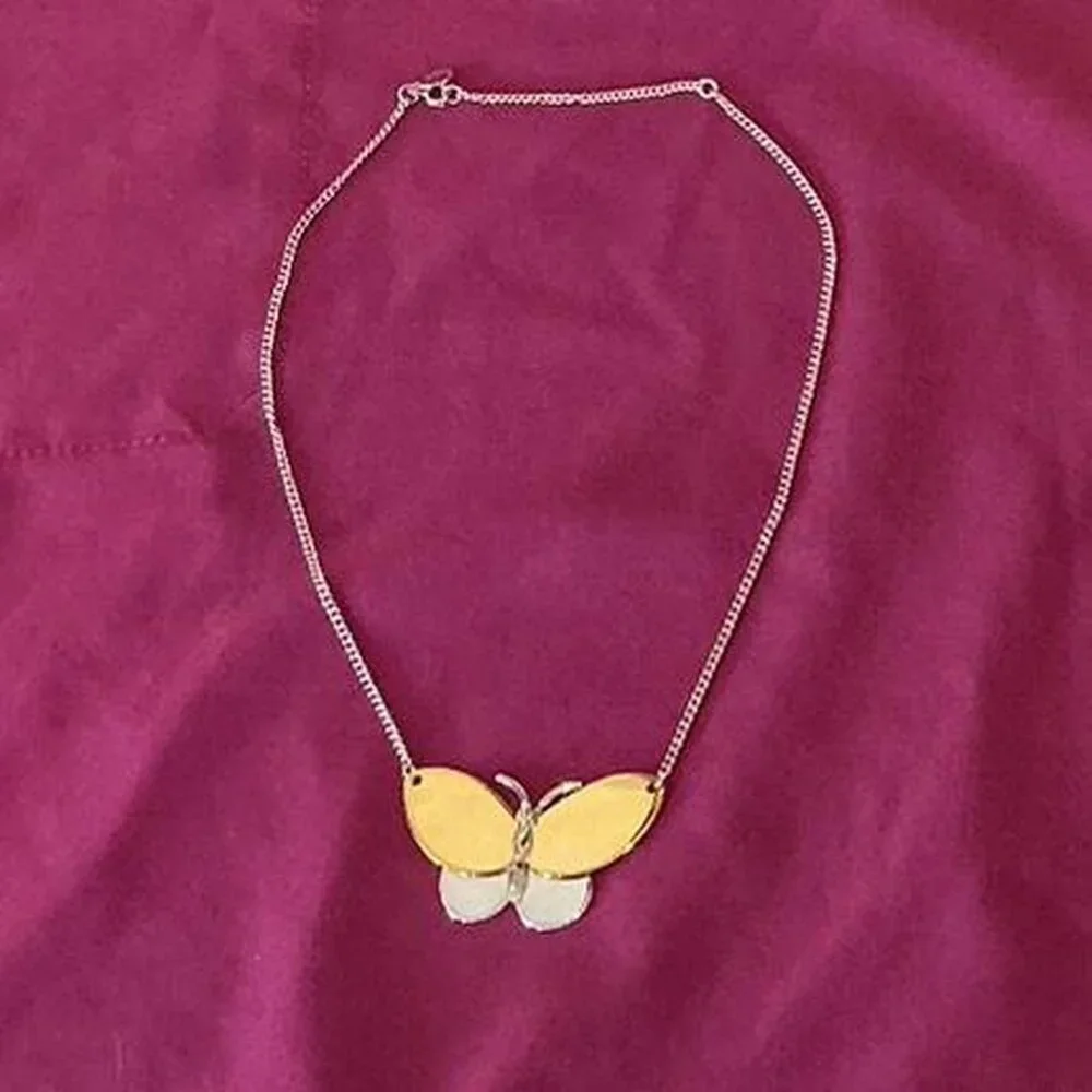 Vintage Avon mixed metal‎ two tone silver gold butterfly pendant choker necklace